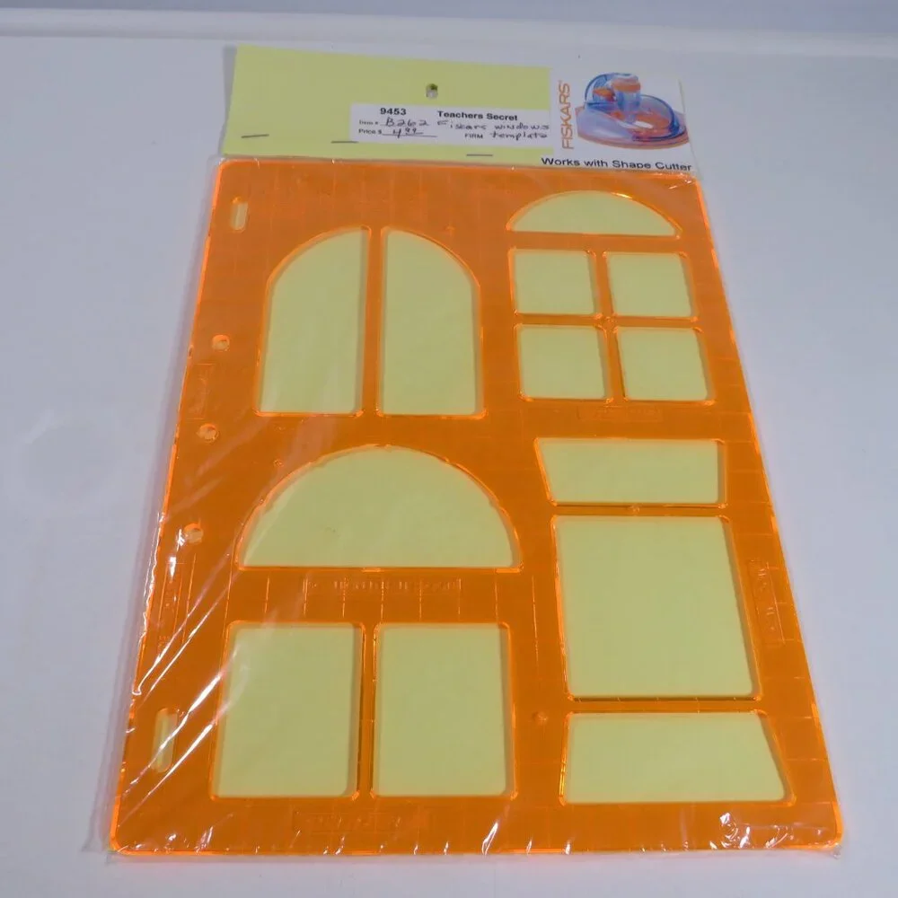 FISKARS “Shape Template” (4) Celebration, Tags, Baby, Windows